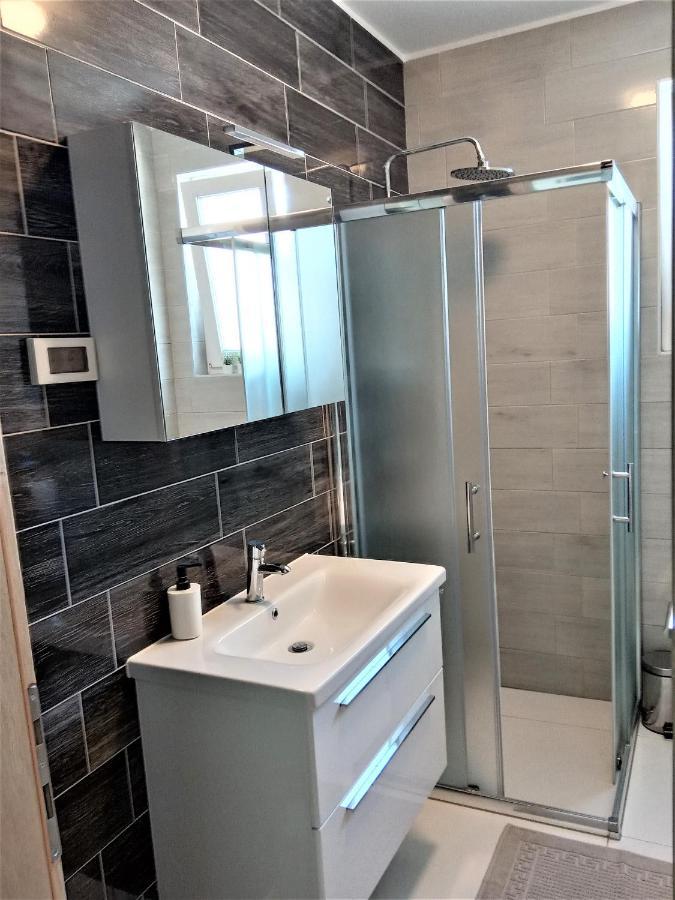 Apartment Ivetka Banjol ภายนอก รูปภาพ